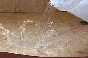 龙州漏水维修 免砸砖防水材料该如何施工